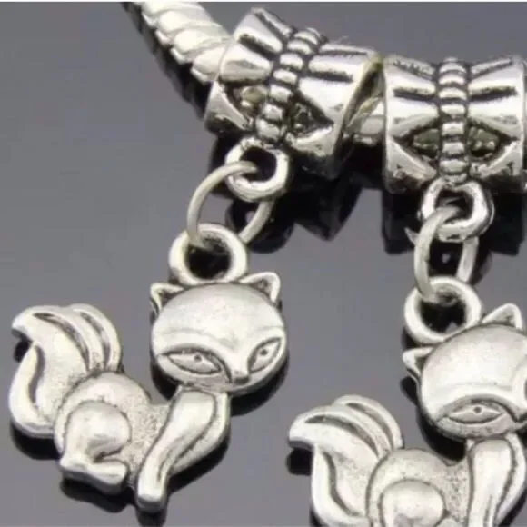 🦄5 for $35🦄 Fox Charm - Picture 1 of 2